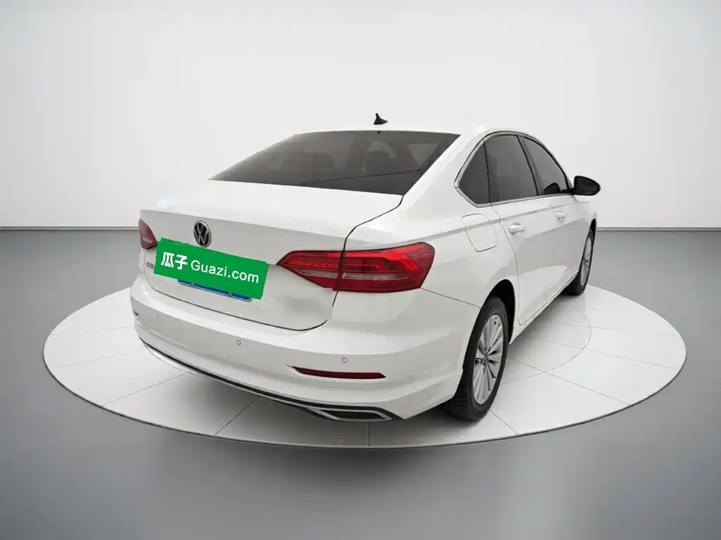 Volkswagen Lavida — миниатюра 4