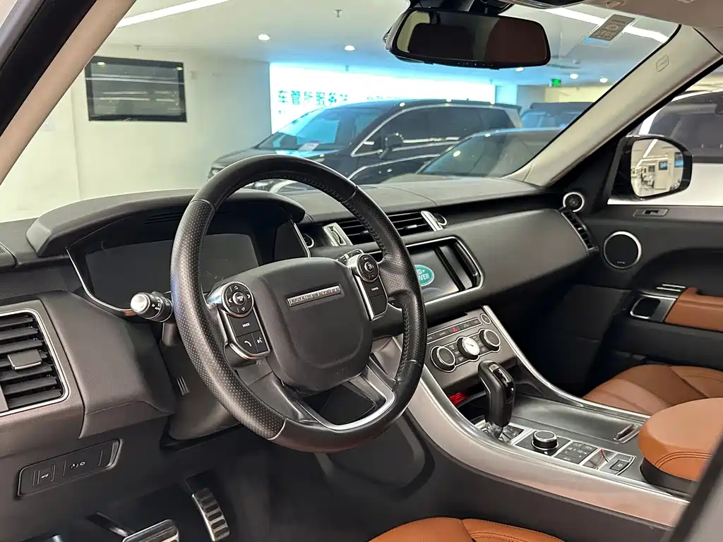 Land Rover Sport — миниатюра 10