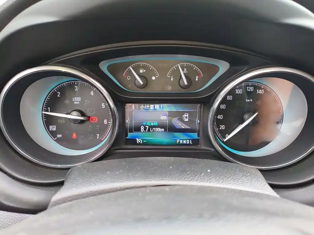Buick Envision Plus — миниатюра 4