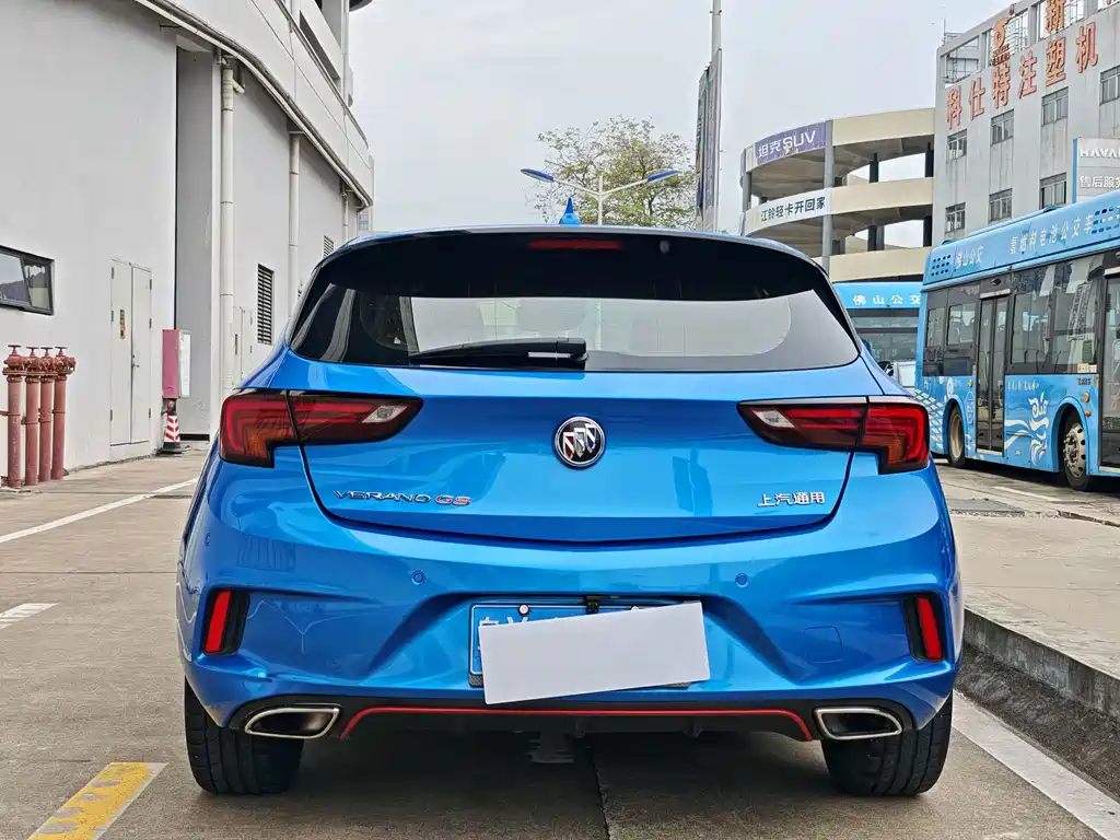 Buick Verano Hatchback GS 20T DCT Vertical Passion Sport Type, фото 7