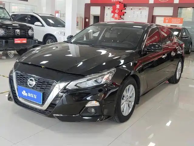 NISSAN TEANA 2020