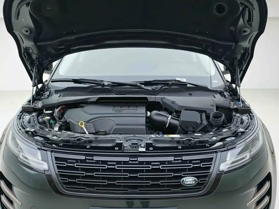 Land Rover Evoque — миниатюра 6
