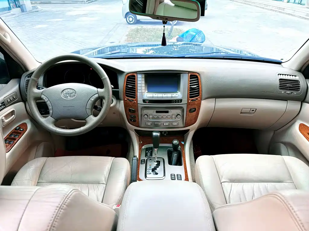 Toyota Land Cruiser — миниатюра 17