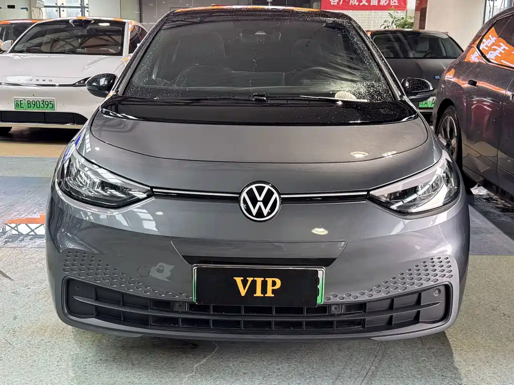 Volkswagen ID.3 — миниатюра 2