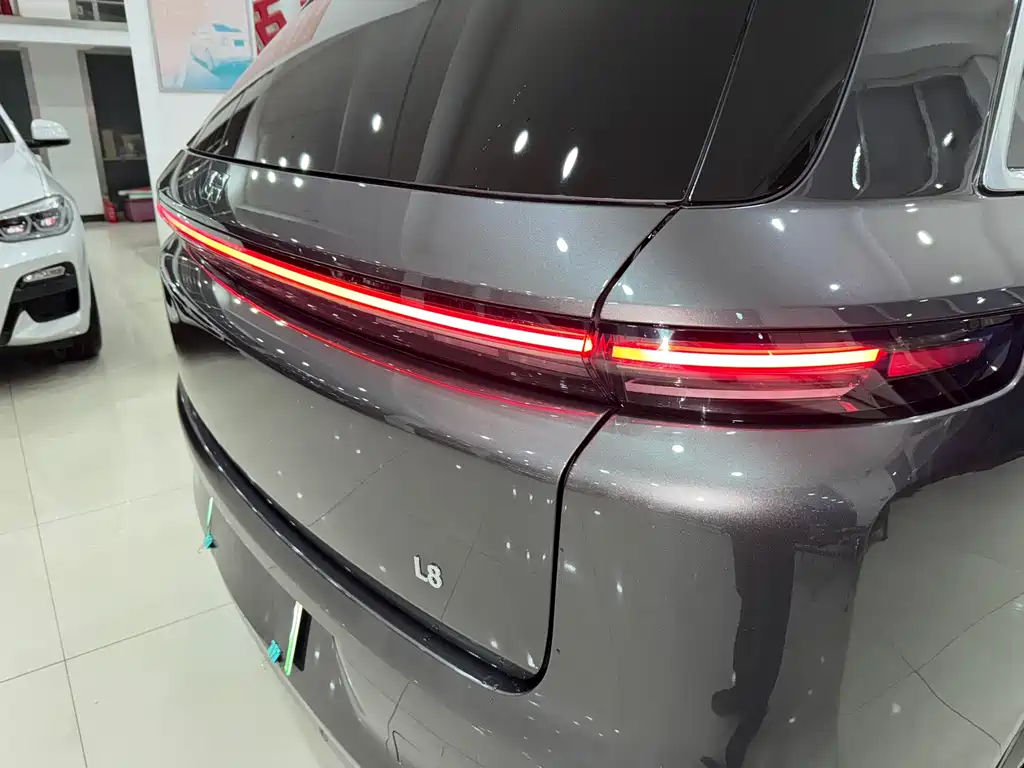 Li Auto Li L8 — миниатюра 18