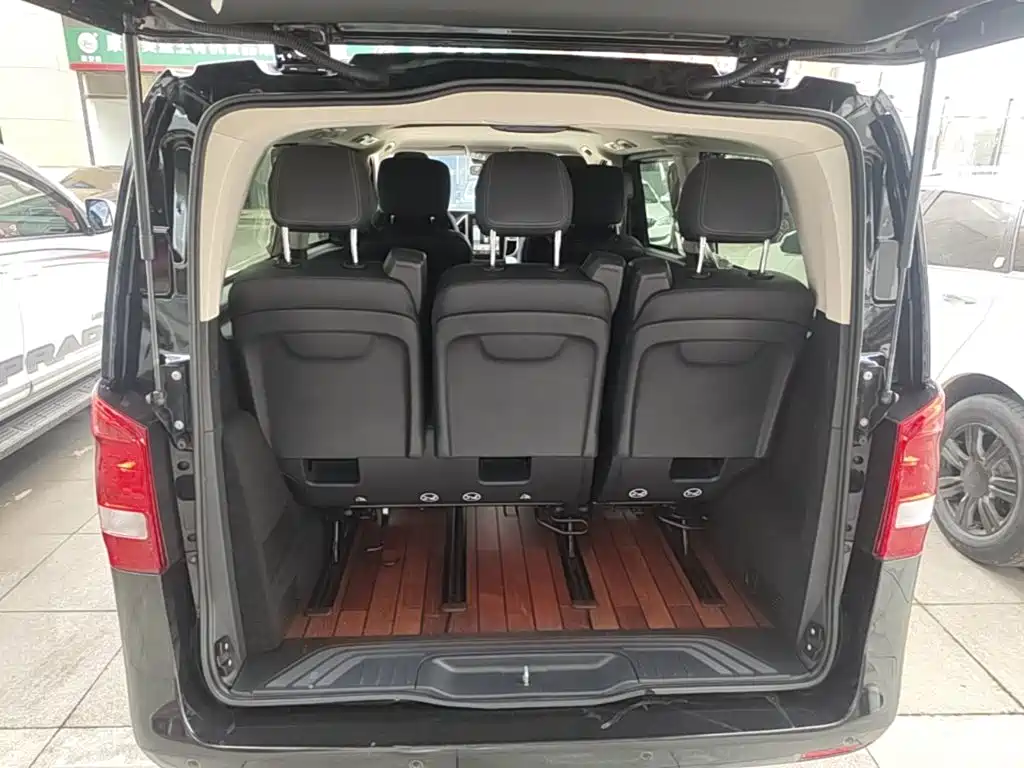 Mercedes-Benz Vito — миниатюра 19