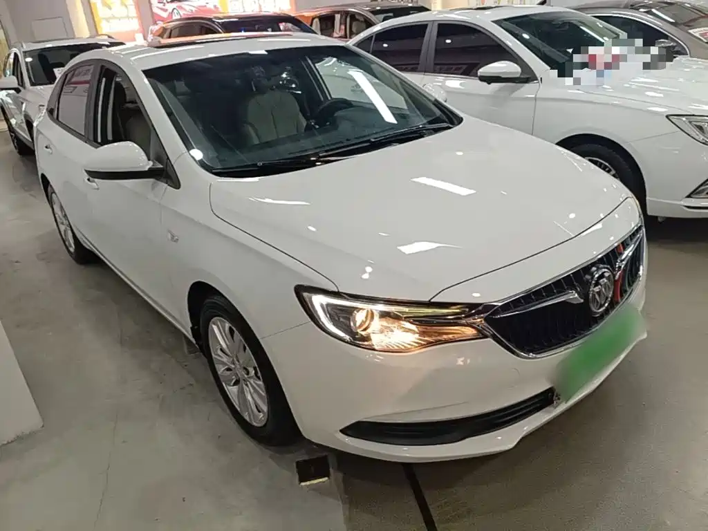 Buick Excelle — миниатюра 4