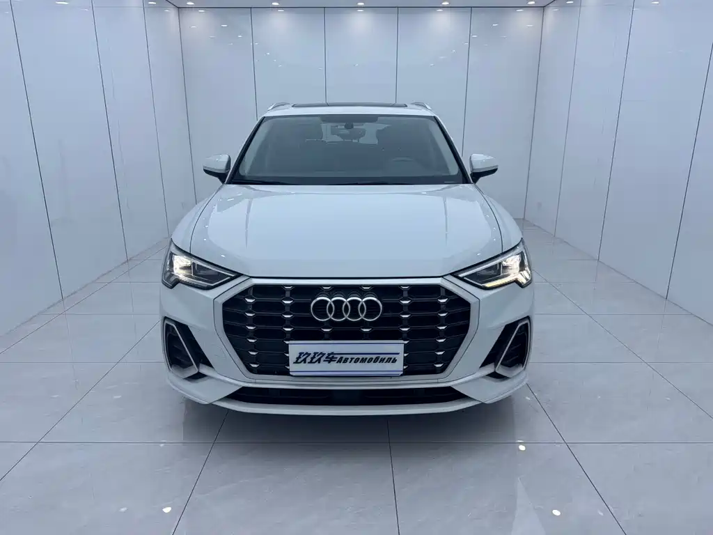 Audi Q3 2022 35 TFSI Fashion