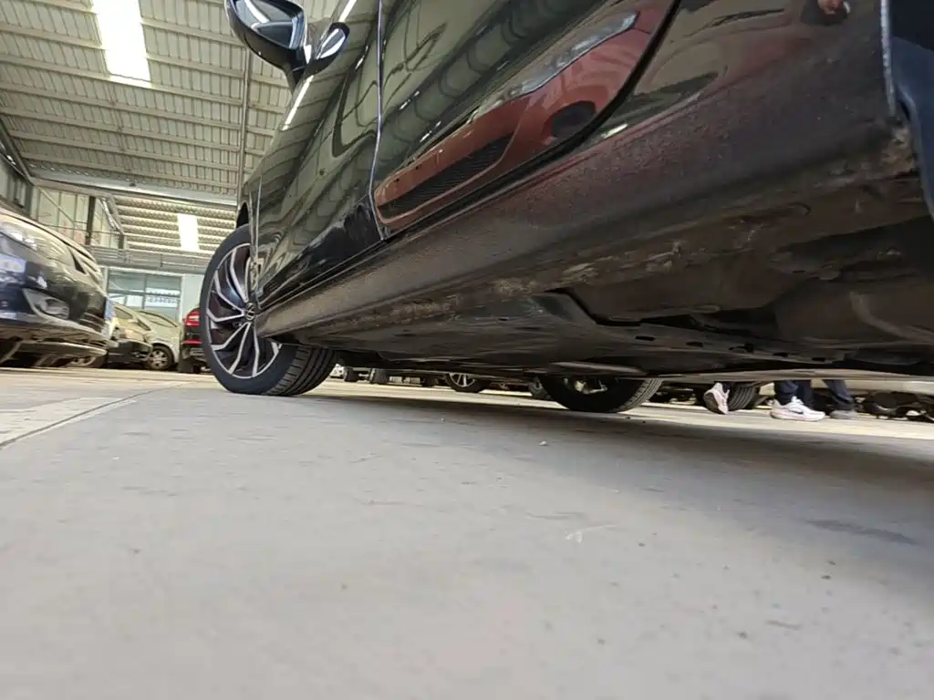 Volkswagen Golf — миниатюра 22