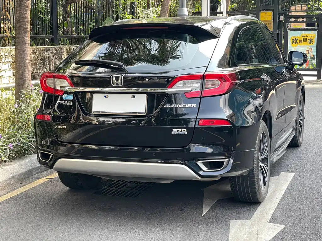 Honda Avancier — миниатюра 9