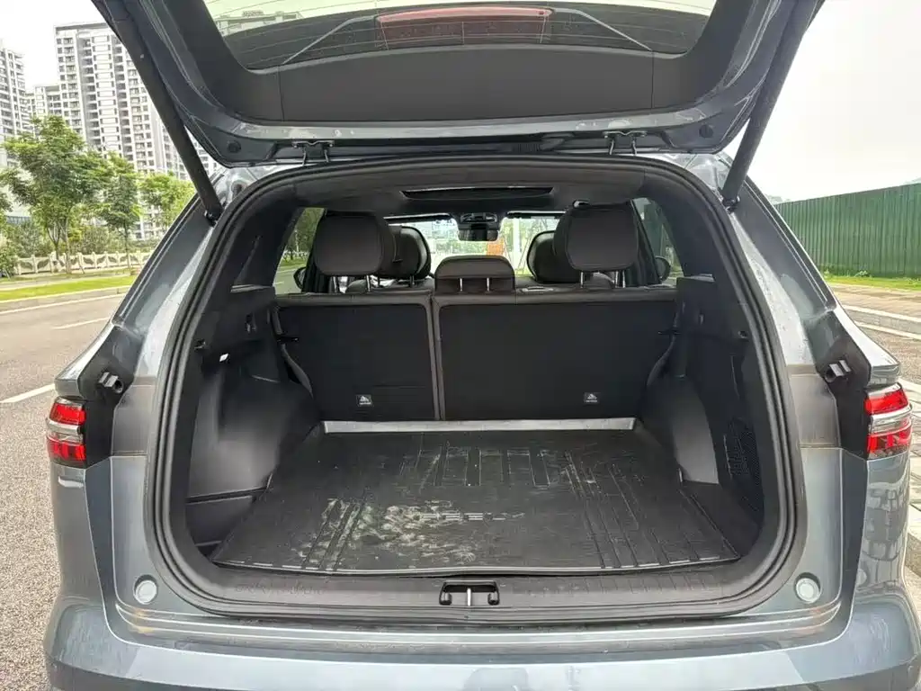 Geely Xingyue L — миниатюра 17