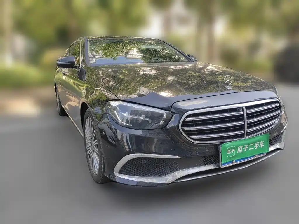 Mercedes-Benz E-Class — миниатюра 24
