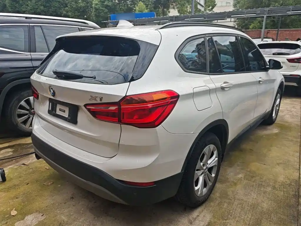 BMW X1 — миниатюра 7