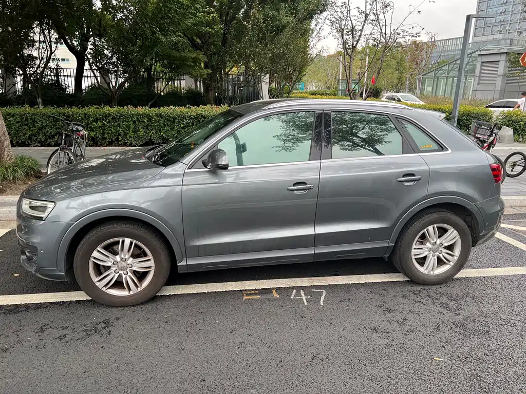Audi Q3 (Import) — миниатюра 4