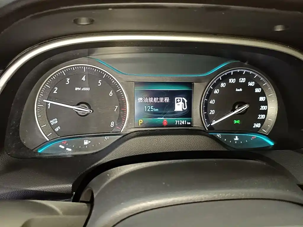 Buick Excelle — миниатюра 12