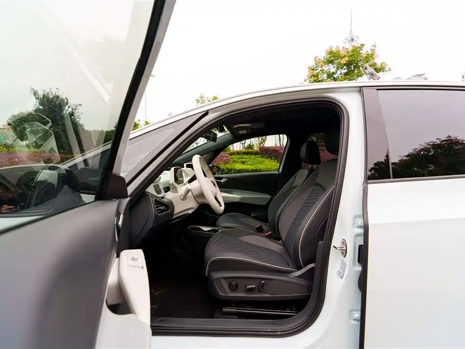 Volkswagen ID.3 — миниатюра 11