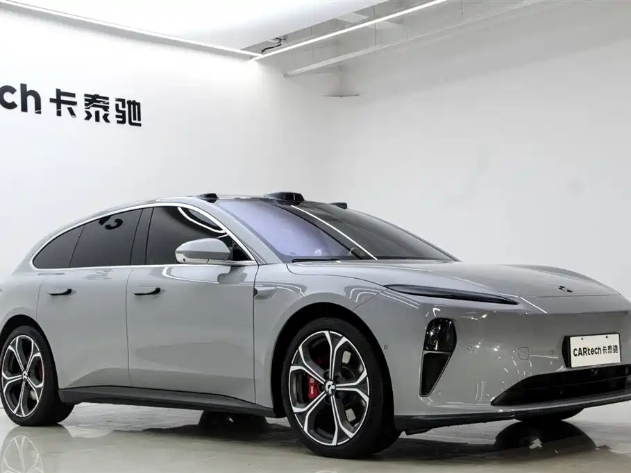 NIO NIO ET5T
