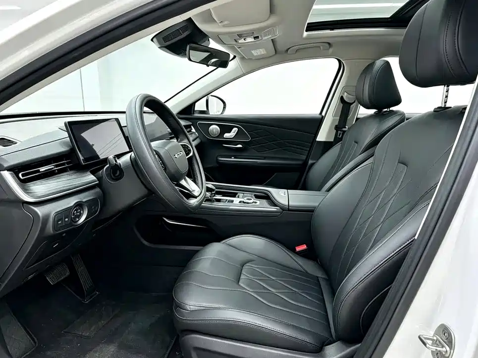 Chery Arrizo 8 PRO — миниатюра 4
