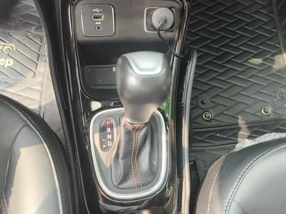 Jeep Compass — миниатюра 15