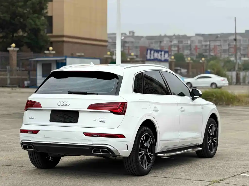 Audi Q5L — миниатюра 7