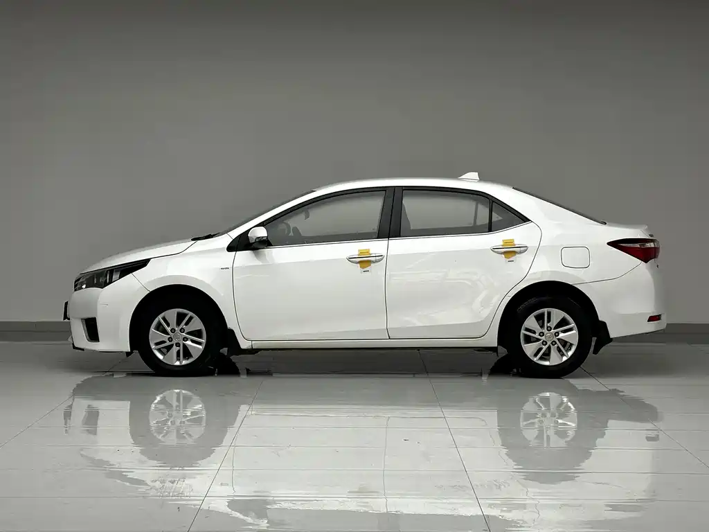 Toyota Corolla — миниатюра 6
