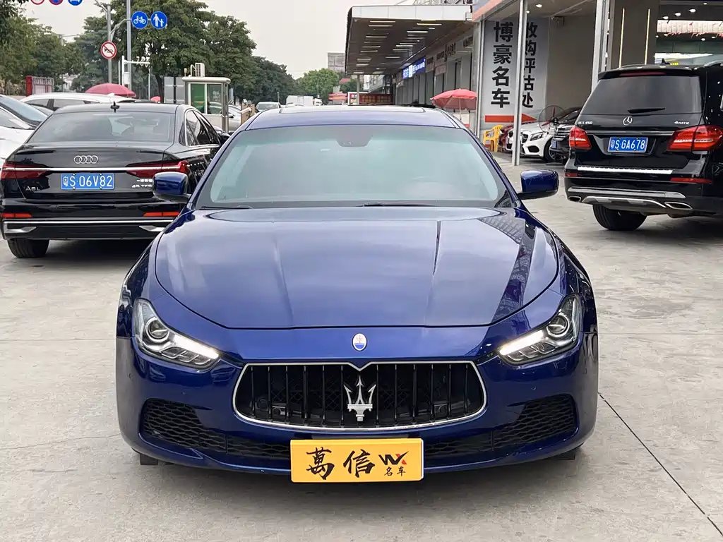 MASERATI GHIBLI