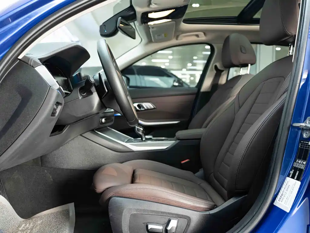 BMW 3 Series — миниатюра 15