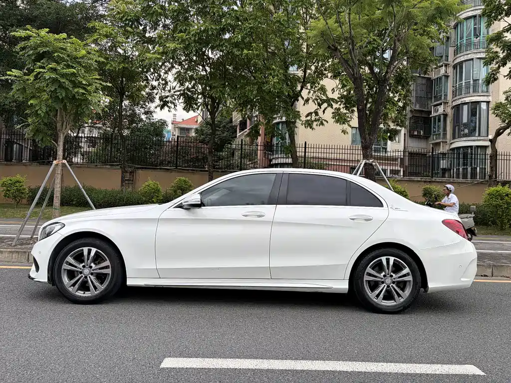 Mercedes-Benz C-Class C 2017 C 200 L Sport