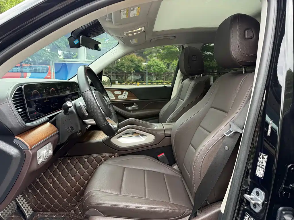 Mercedes-Benz GLS 2023 — фото 13