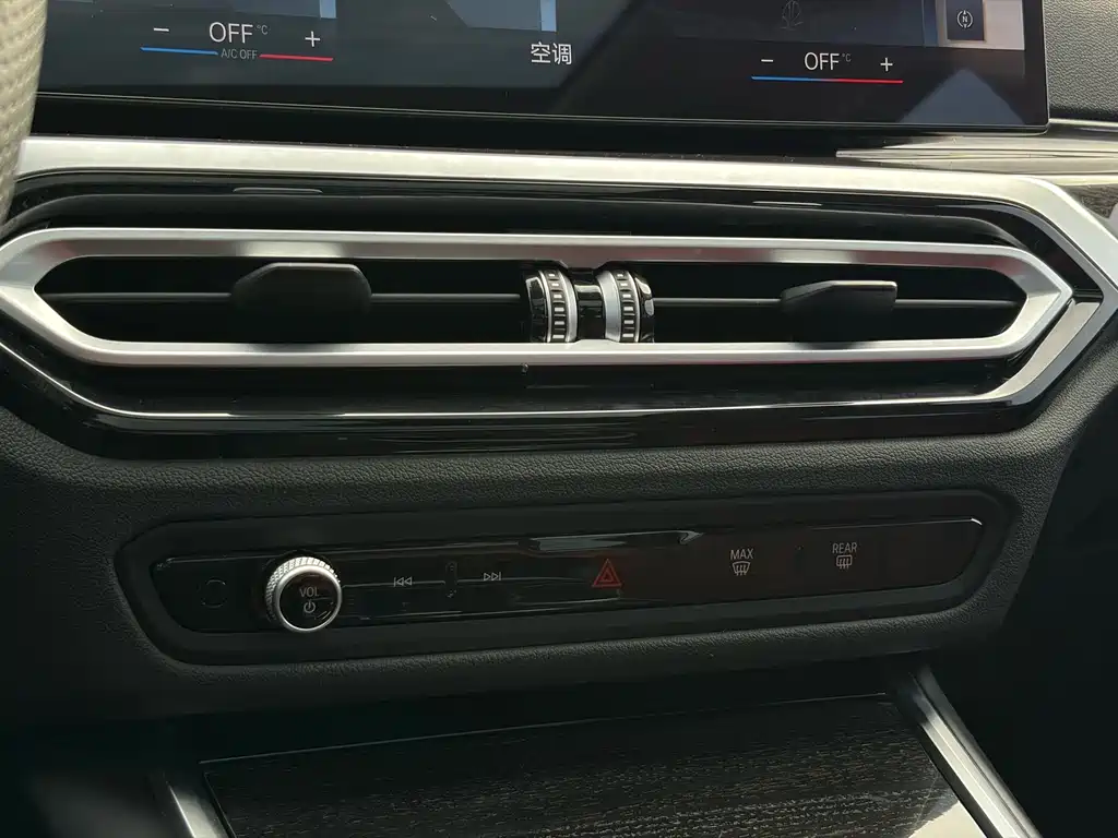 BMW 3 Series — миниатюра 15