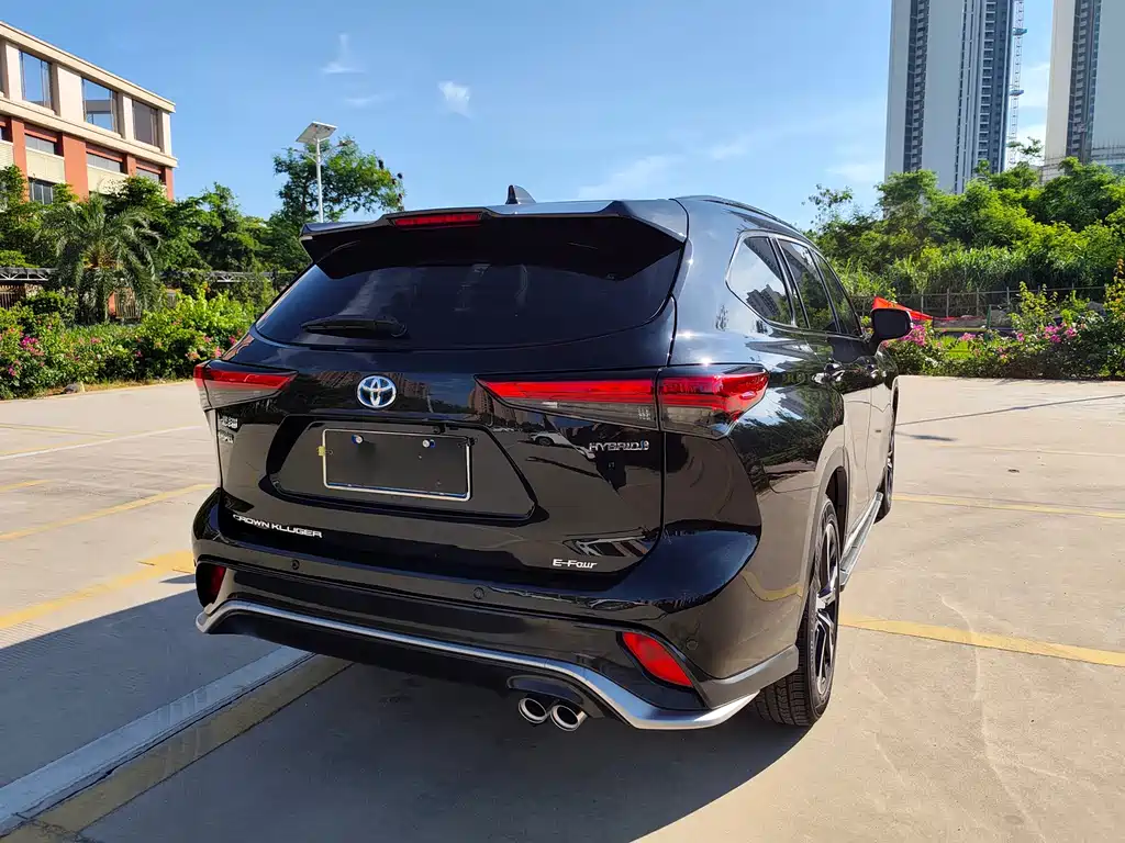 Toyota Crown Kluger 2023 2.5L HEV Luxury