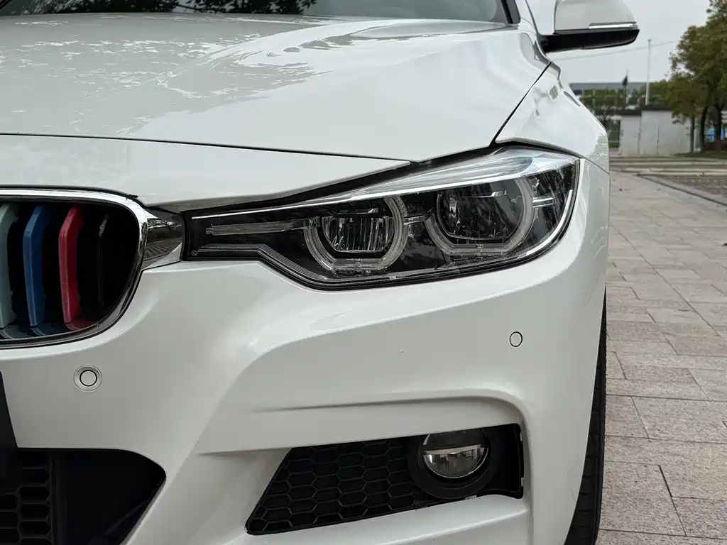 BMW 3 Series — миниатюра 18
