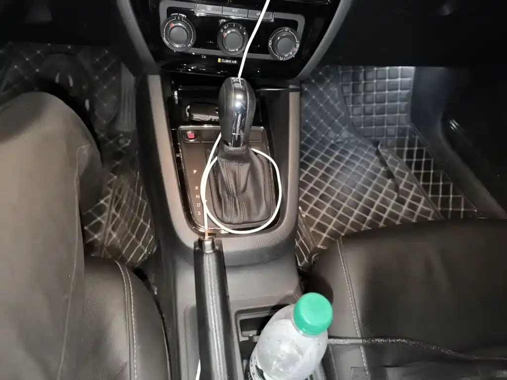 Volkswagen Sagitar — миниатюра 7