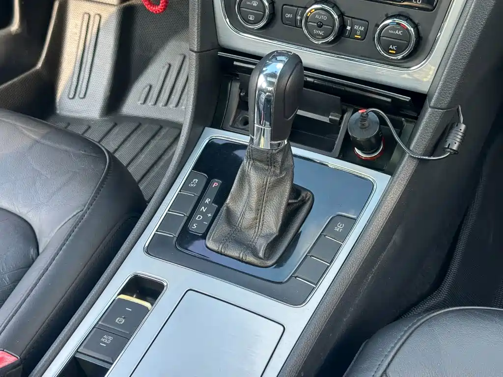 Volkswagen Passat — миниатюра 12