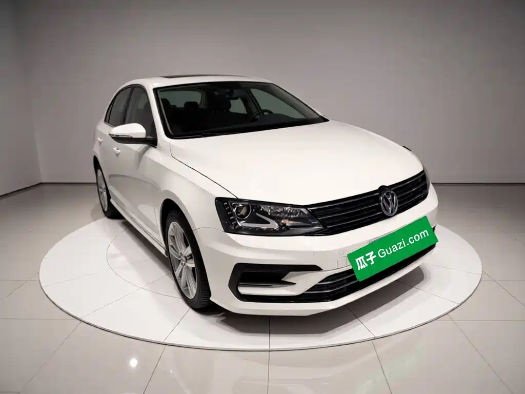 Volkswagen Sagitar — миниатюра 24