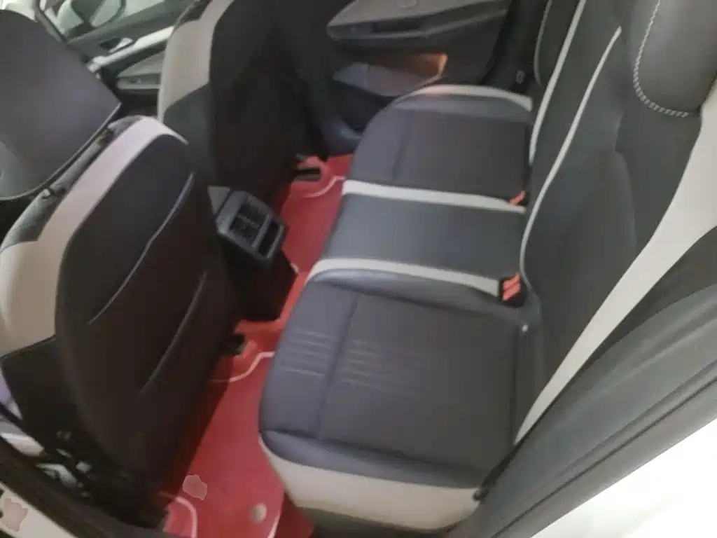 Volkswagen Golf — миниатюра 17