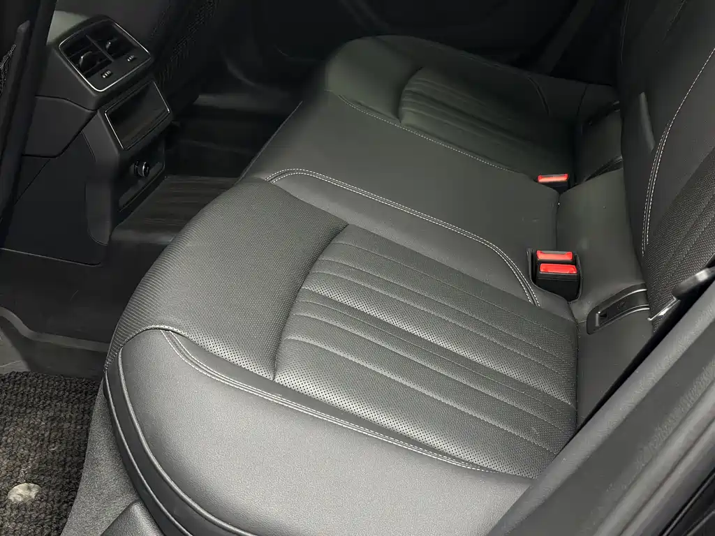 Audi A6 2024 allroad quattro 55 TFSI Premium