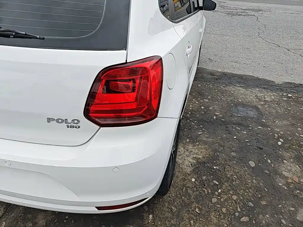 Volkswagen Polo — миниатюра 8