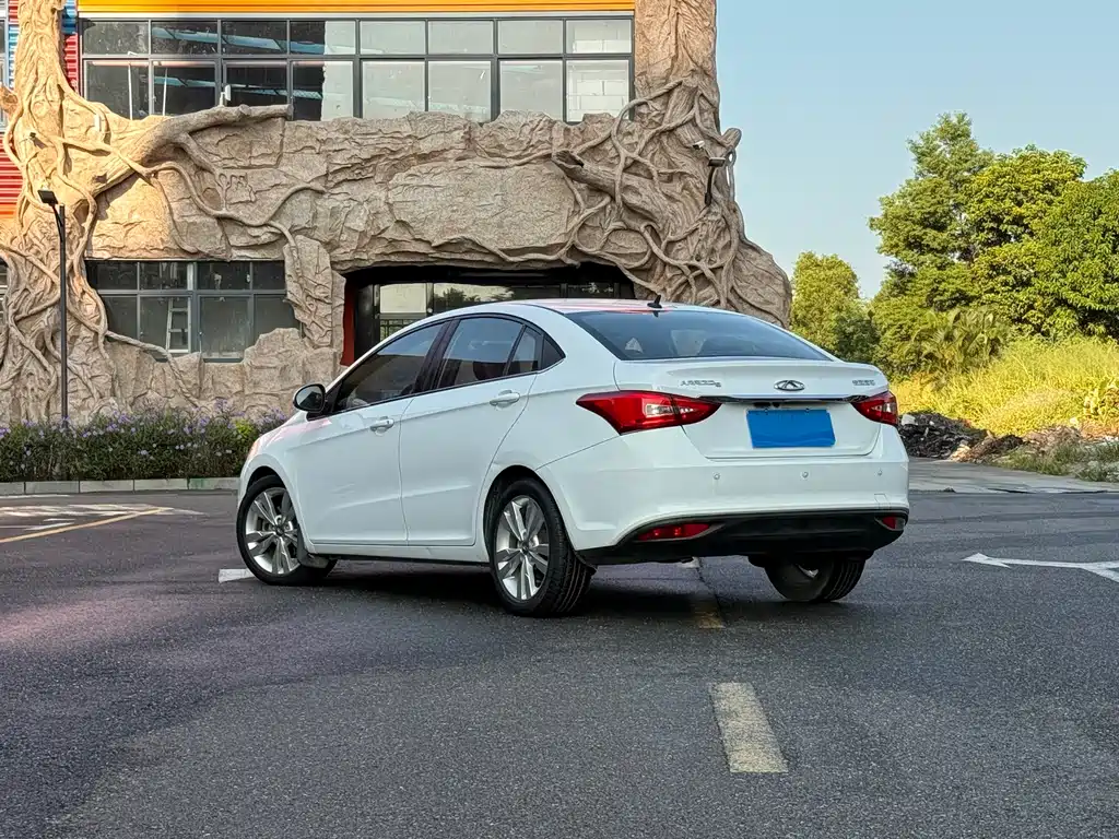 Chery Arrizo 5 — миниатюра 4