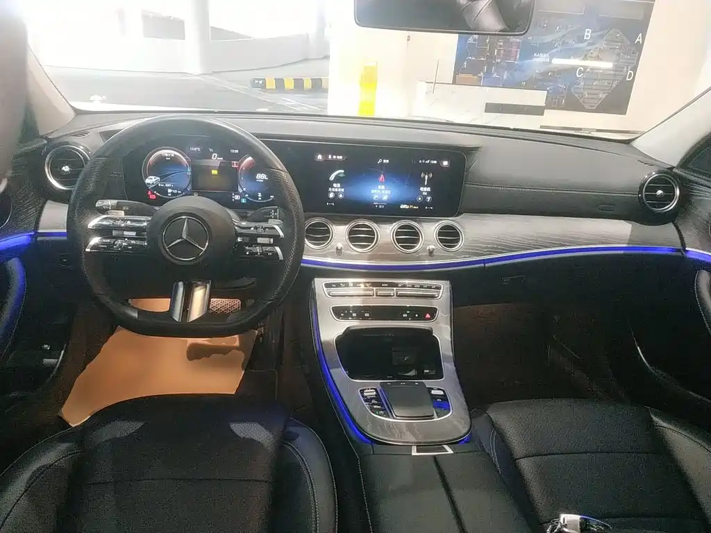 Mercedes-Benz E-Class E 2022 E 300 L Sport Fashion