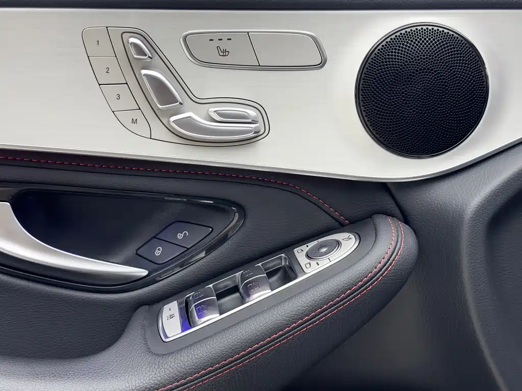 MERCEDES-BENZ GLC AMG