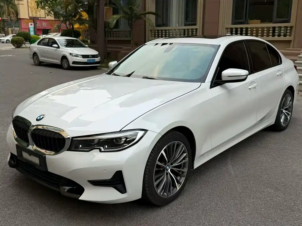 BMW 3 Series 2020