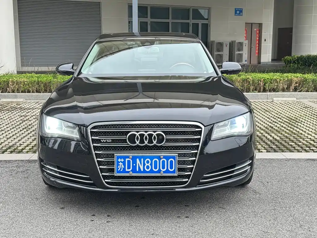 Audi A8 — миниатюра 2