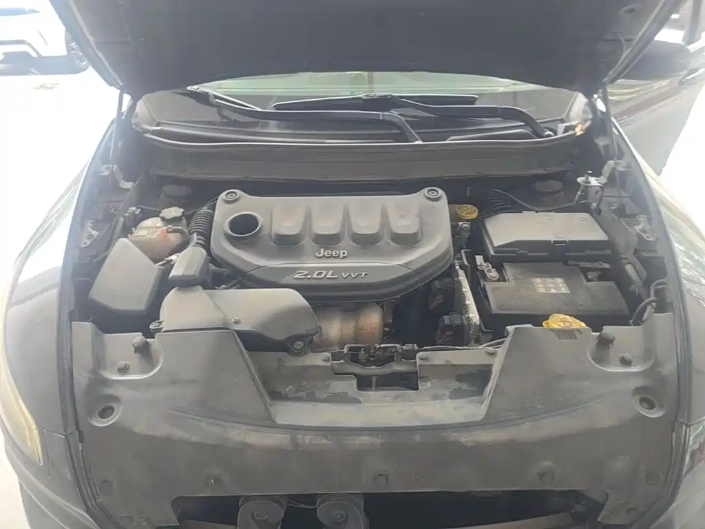 Jeep Cherokee — миниатюра 11