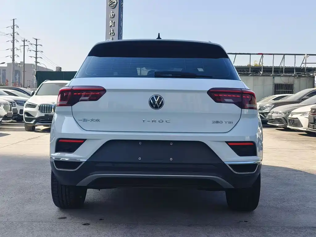 VOLKSWAGEN T ROC EXPLORING SONGS
