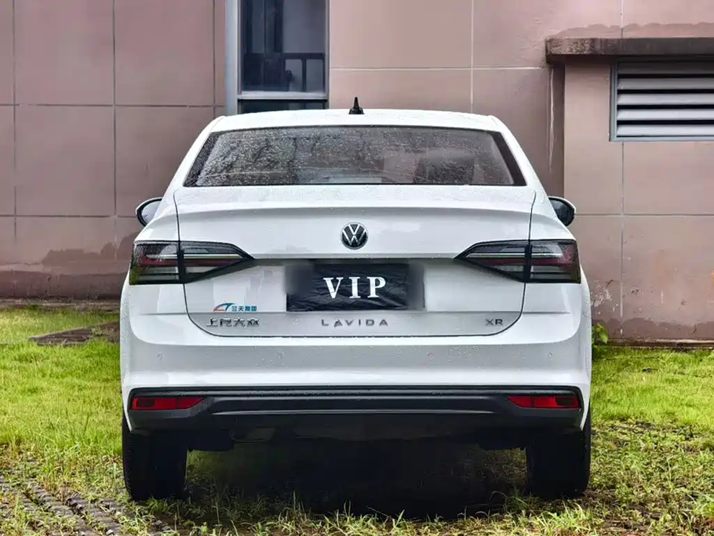 Volkswagen Lavida — миниатюра 11