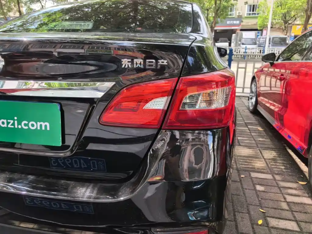 Nissan Sylphy — миниатюра 8