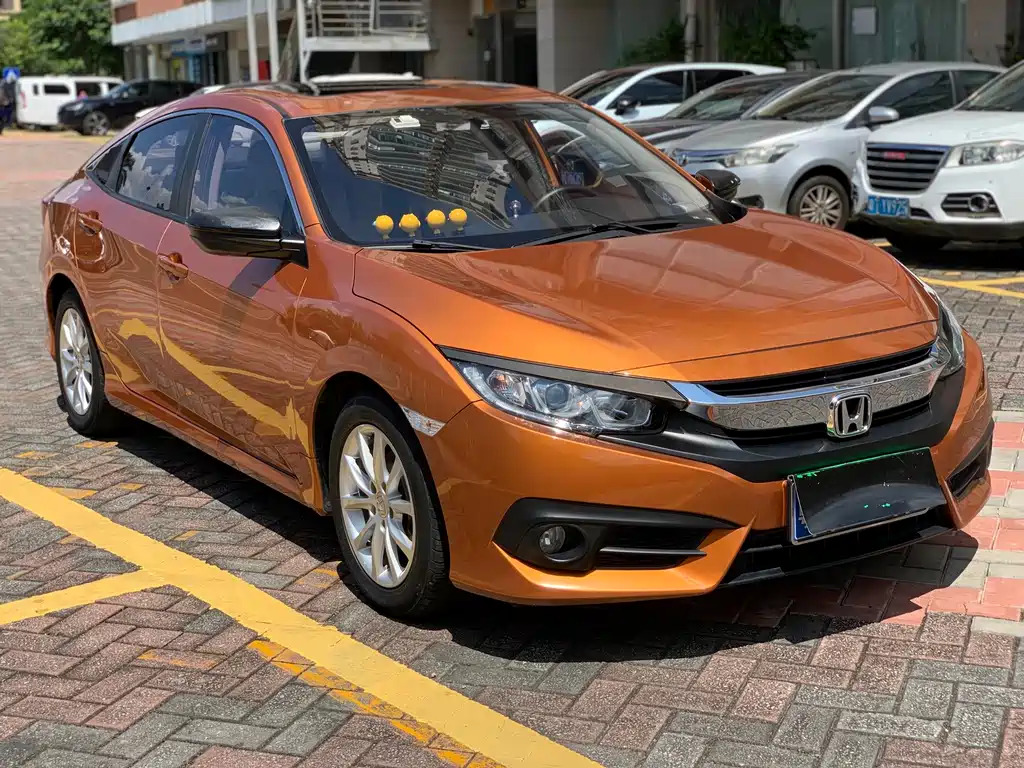 Honda Civic — миниатюра 3