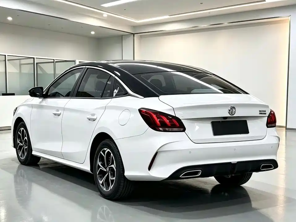 MG MG5 — миниатюра 9