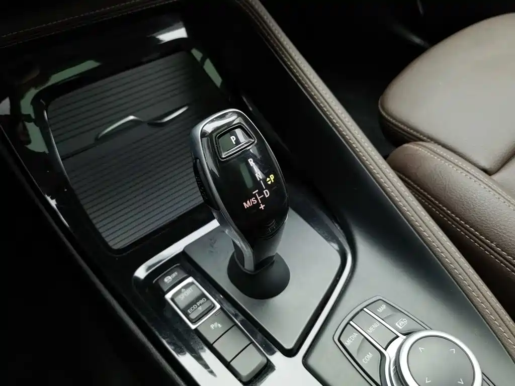 BMW X1 — миниатюра 13